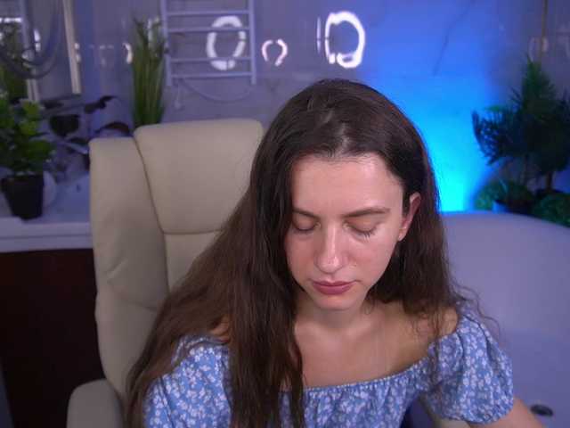LittleJulii live cam on BongaCams