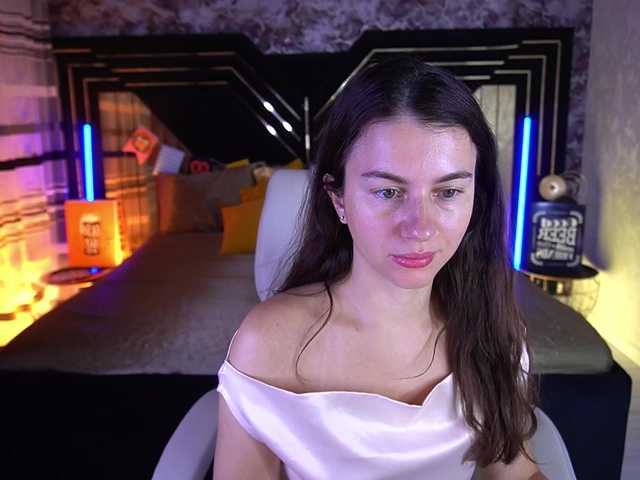 LittleJulii live cam on BongaCams