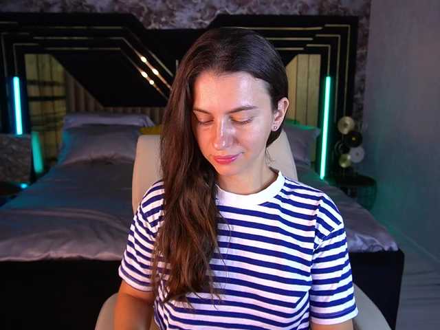 LittleJulii live cam on BongaCams