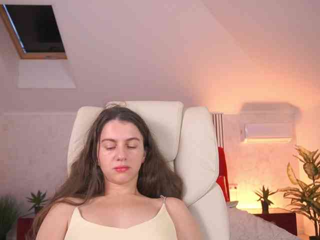 LittleJulii cam
