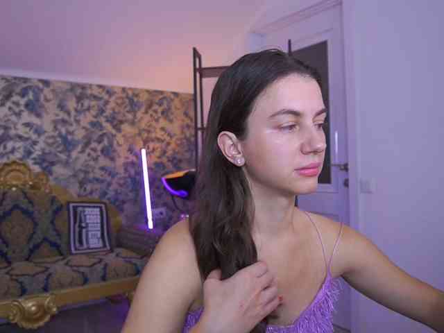 LittleJulii - Girl 