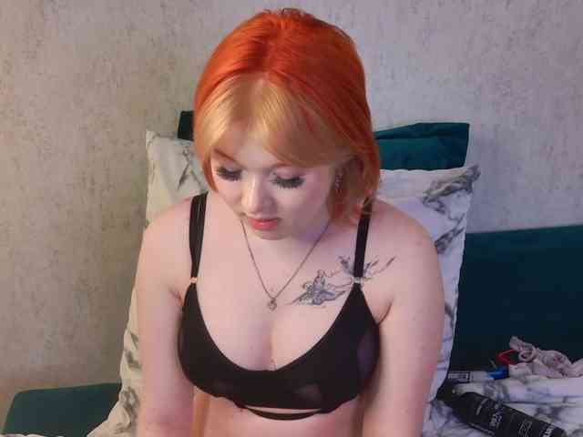 Model: NayaValen
