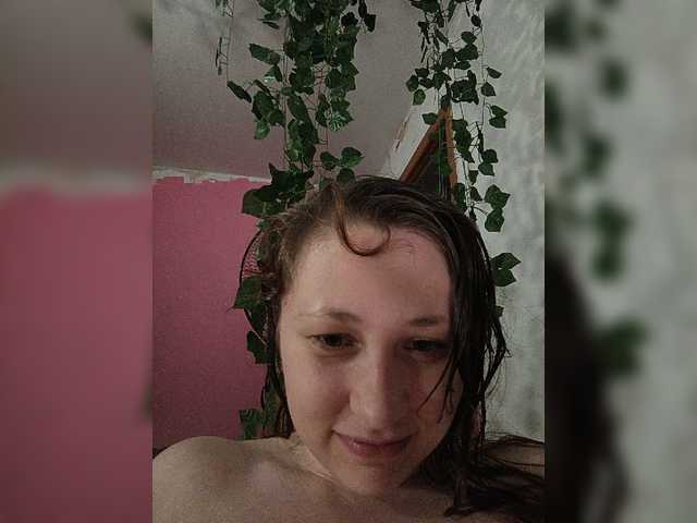 Only-pussy live cam on BongaCams