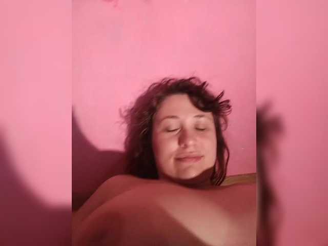Only-pussy live cam on BongaCams