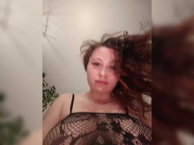 Only-pussy live cam on BongaCams