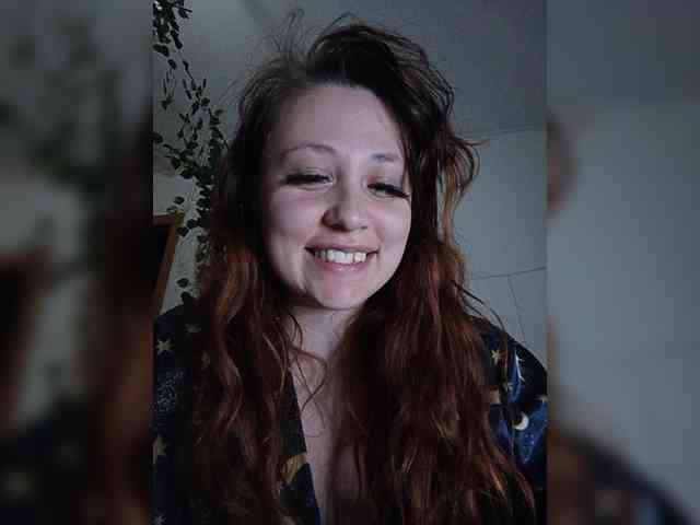 Only-pussy Live Webcam on BongaCams