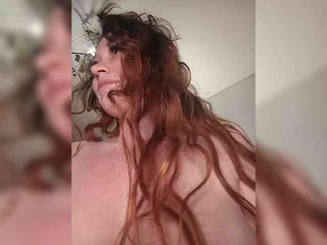 Only-pussy Live Webcam on BongaCams