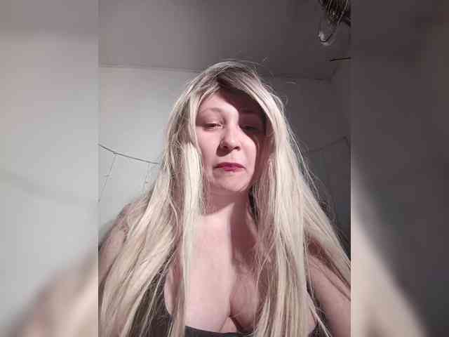 Only-pussy Live Webcam on BongaCams