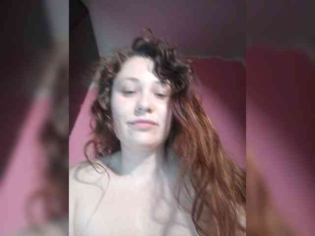 Only-pussy Live Webcam on BongaCams