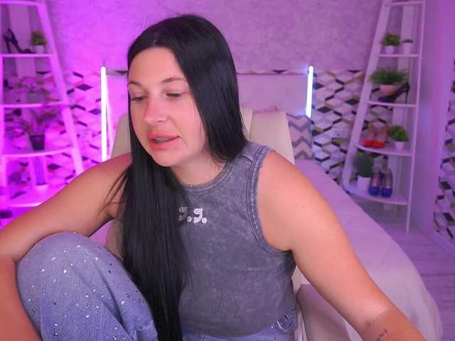 ArianaDark live cam