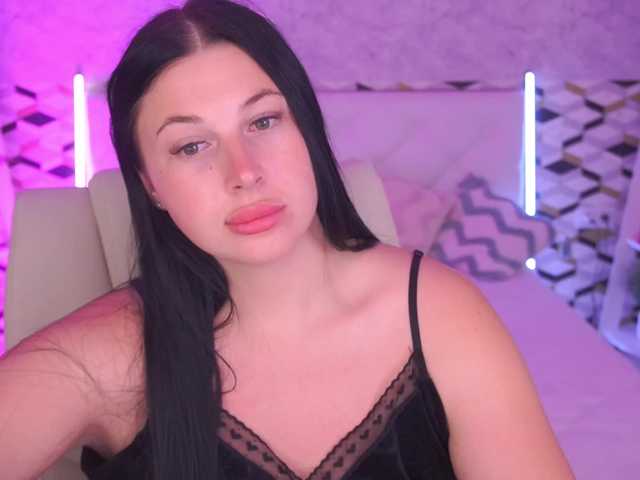 ArianaDark live cam on BongaCams