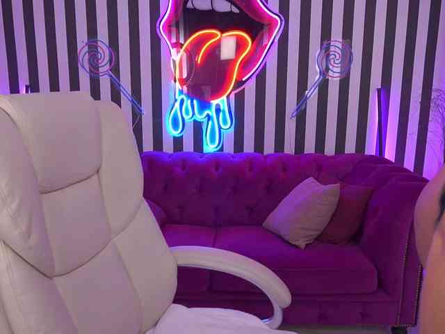 ArianaDark webcam