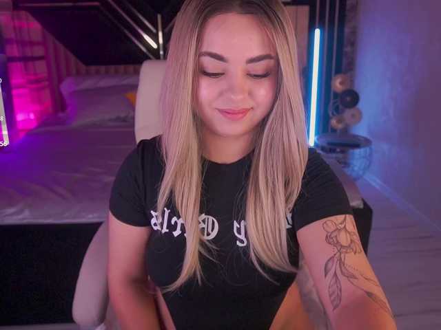 SusieWood live cam on BongaCams