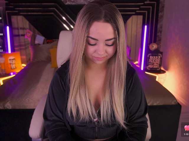 SusieWood live cam on BongaCams