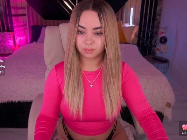 SusieWood live cam on BongaCams
