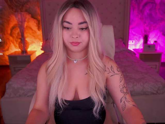 SusieWood live cam on BongaCams