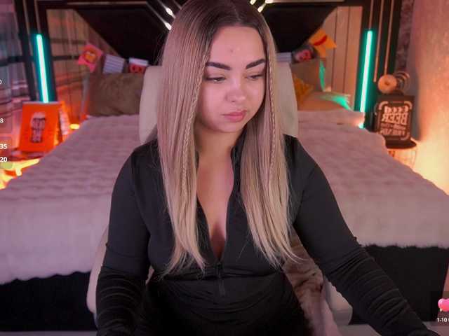 SusieWood live cam on BongaCams