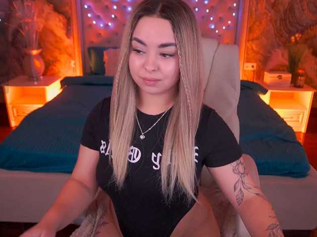 SusieWood live cam on BongaCams