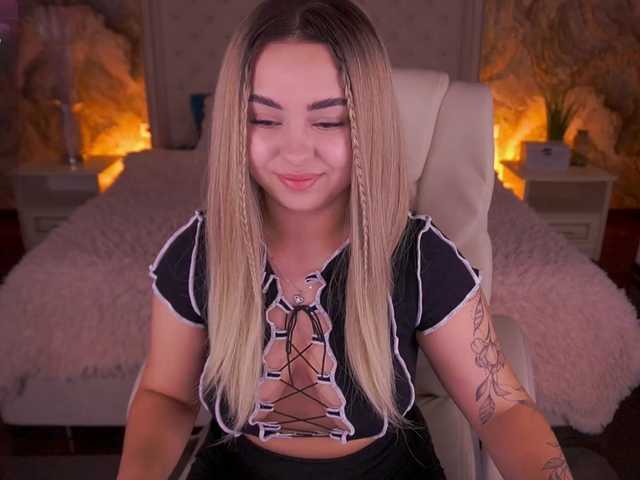 SusieWood live cam on BongaCams