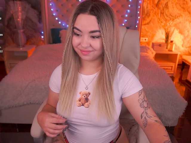 SusieWood live cam on BongaCams