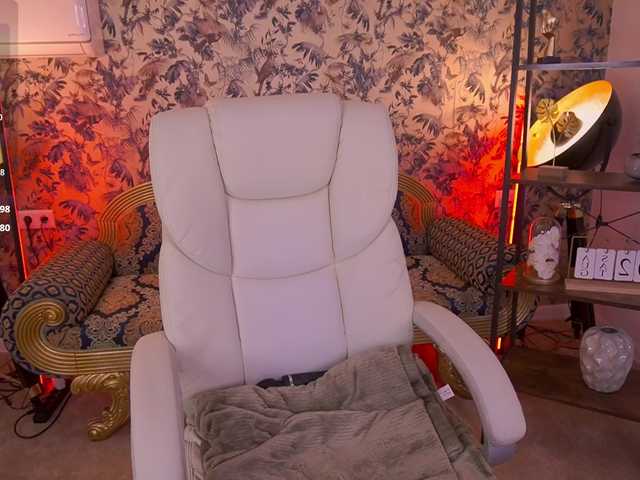 SusieWood live webcam show