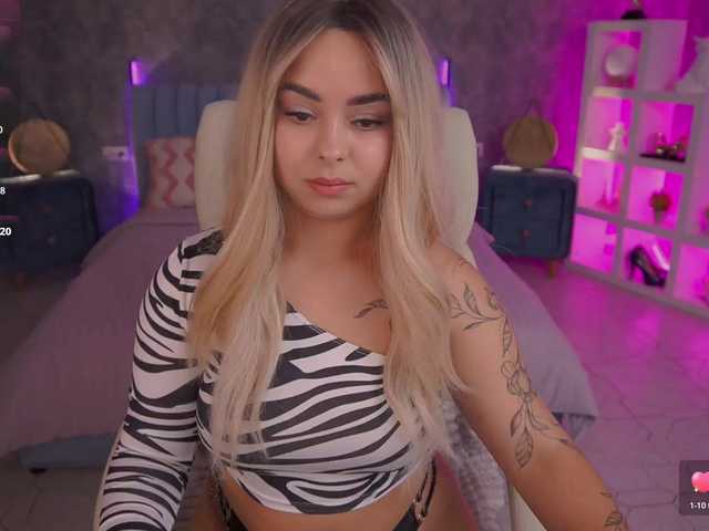 SusieWood live webcam show