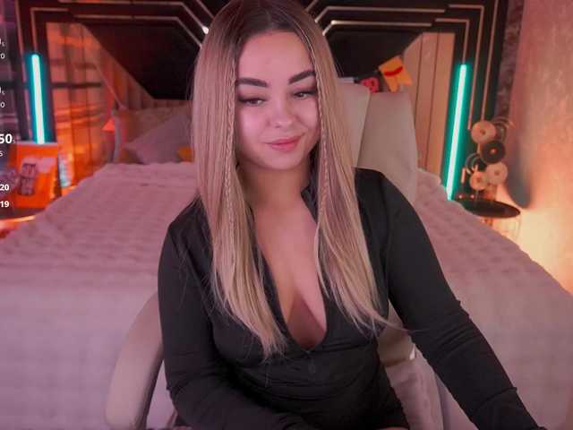 SusieWood live cam on BongaCams