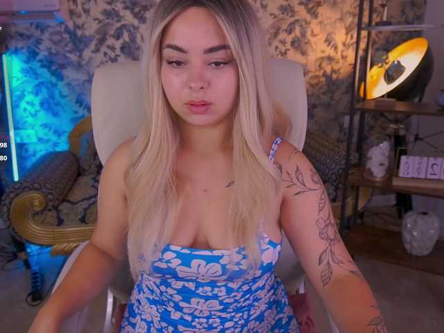 SusieWood live webcam show