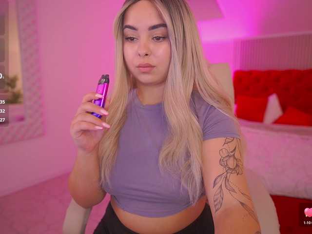 SusieWood live cam on BongaCams