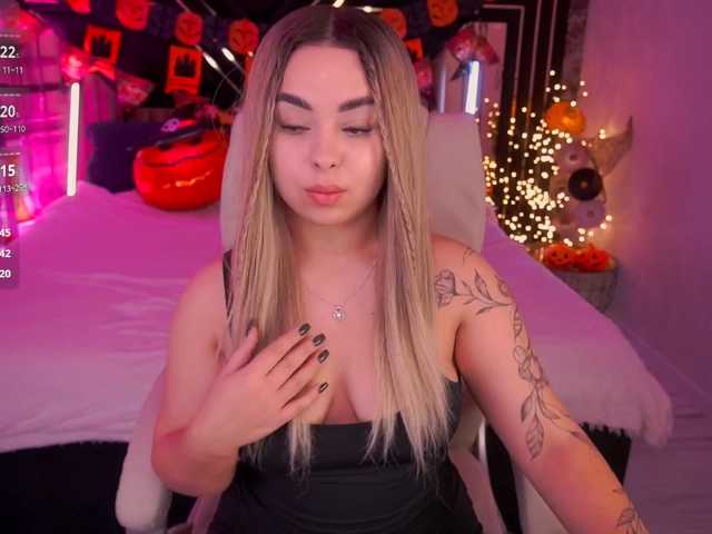 SusieWood live cam on BongaCams