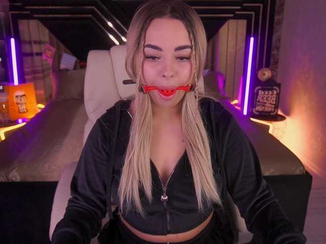 SusieWood live cam on BongaCams