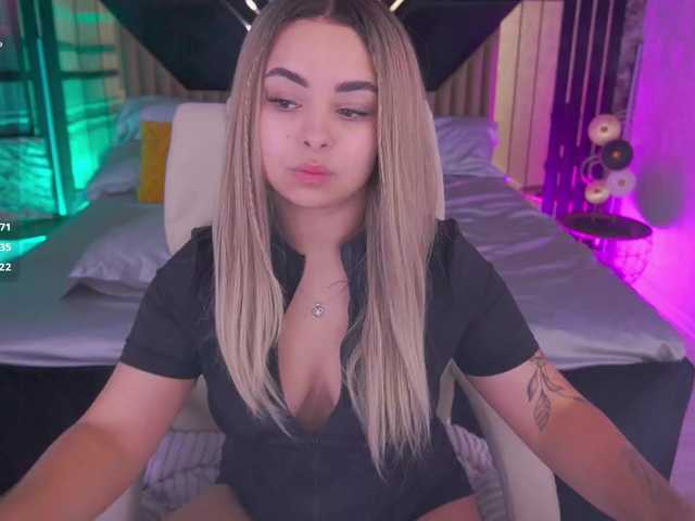 SusieWood live cam on BongaCams