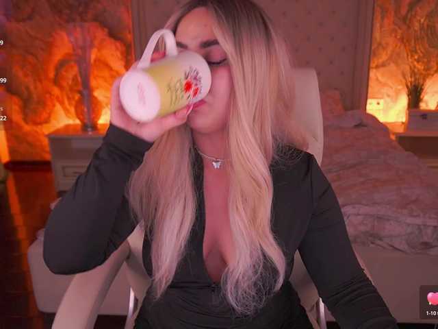 SusieWood live cam on BongaCams