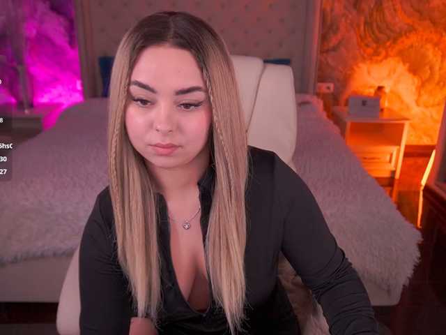SusieWood live cam on BongaCams