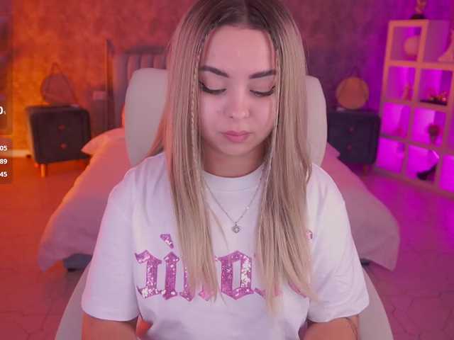 SusieWood live cam on BongaCams