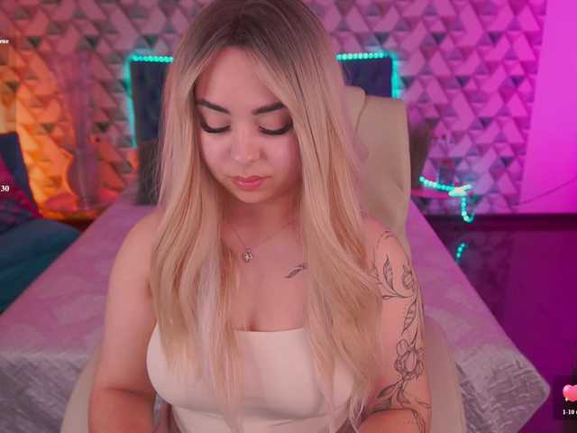 SusieWood live cam on BongaCams