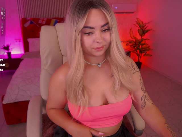 SusieWood live cam on BongaCams