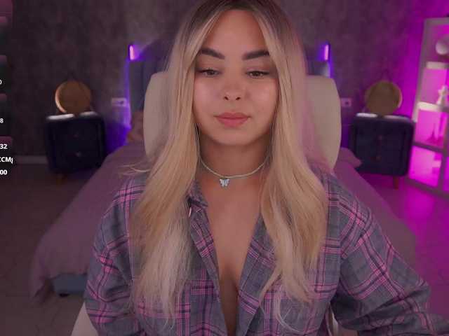 SusieWood live cam on BongaCams