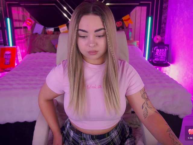 SusieWood live cam on BongaCams