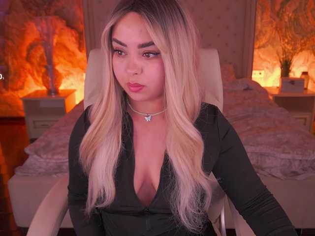 SusieWood live cam on BongaCams