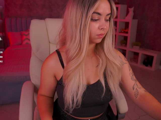 SusieWood live cam on BongaCams