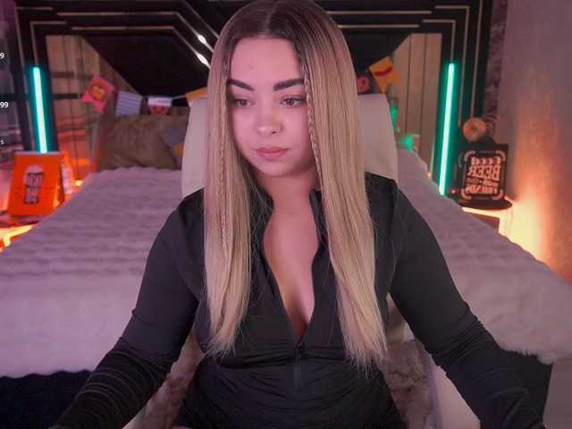 SusieWood live cam on BongaCams