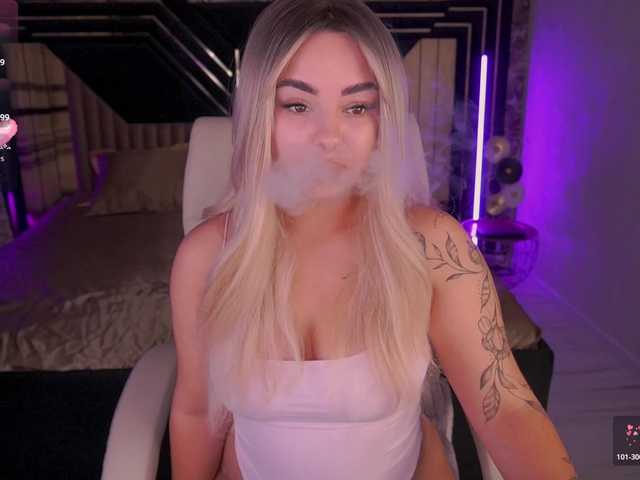 SusieWood live cam on BongaCams
