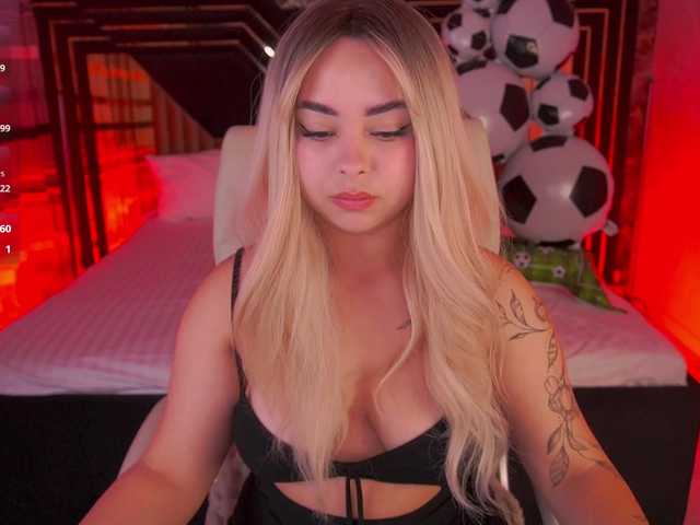 SusieWood live cam on BongaCams