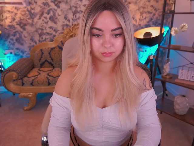 SusieWood live cam on BongaCams
