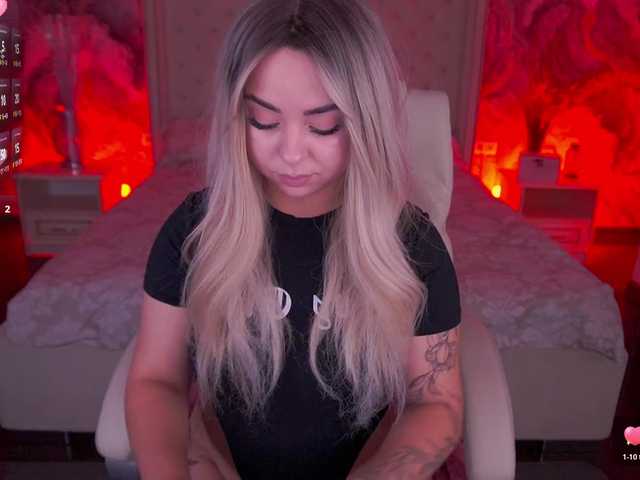 SusieWood live cam on BongaCams