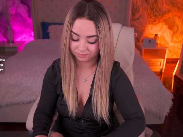 SusieWood live cam on BongaCams