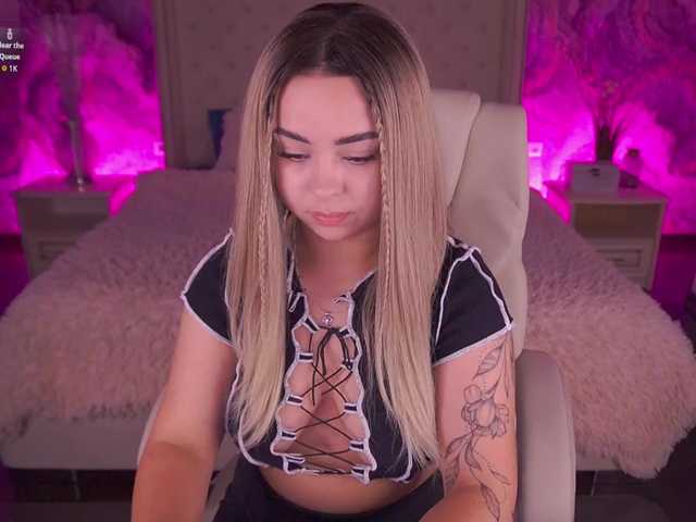SusieWood live cam on BongaCams