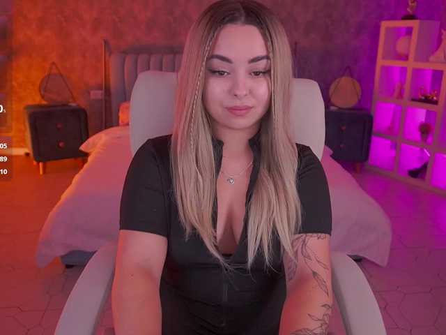 SusieWood live cam on BongaCams