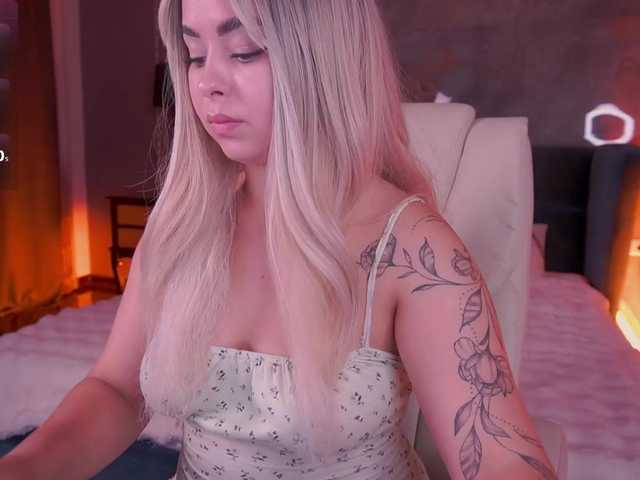 SusieWood live cam on BongaCams